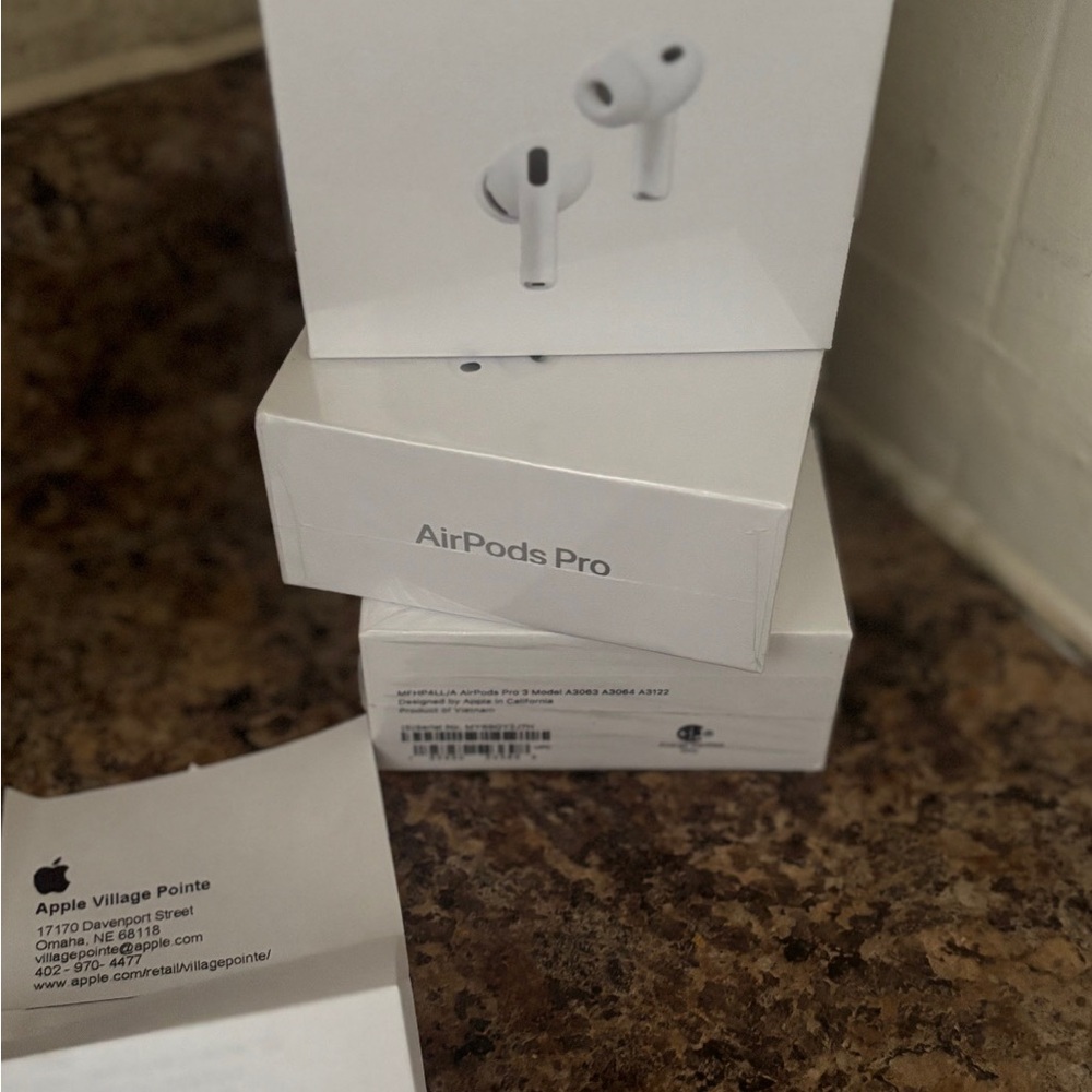 Apple AirPods Pro 3 - Classic White